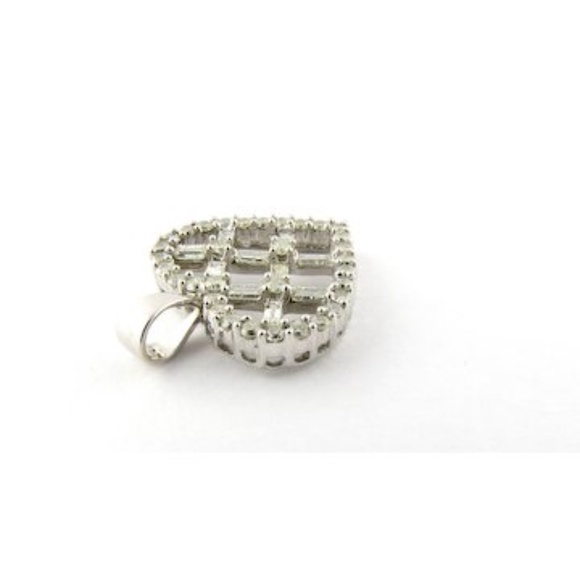 Vintage 14K White Gold Diamond Criss Cross Heart Pendant #1386 - Picture 8 of 9